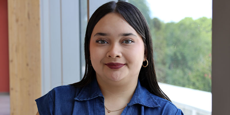 Image of Promise Scholar Dariana Zavala.